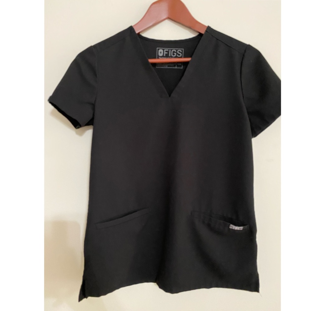 Used Figs Black Casma 3 pocket top Size XXS